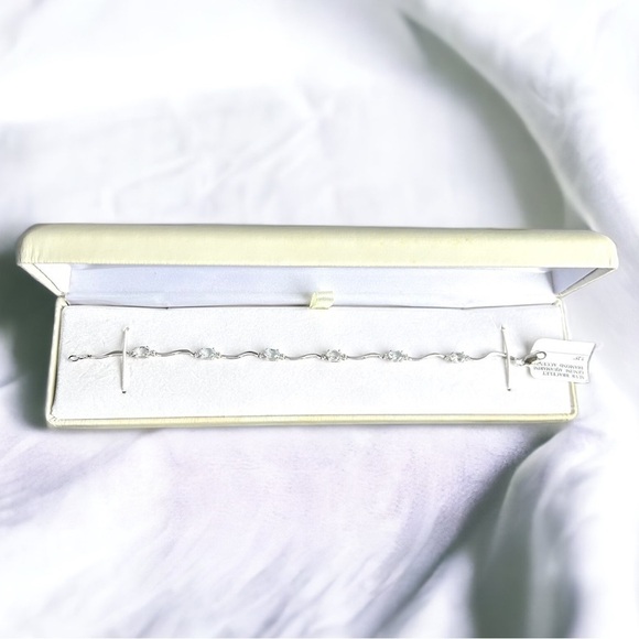 Genuine Aquamarine Silver Bracelet With Diamond Accents - Picture 3 of 8